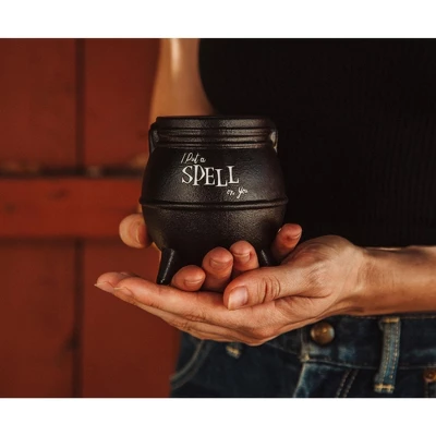 Ukonic Disney Hocus Pocus "I Put A Spell On You" Ceramic Cauldron Candle - Image 2