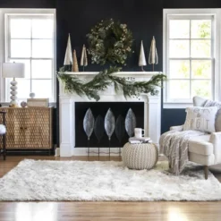 NuLOOM Latonia Modern Silky Shag Area Rug