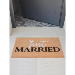 Shiraleah "Just Married" Doormat