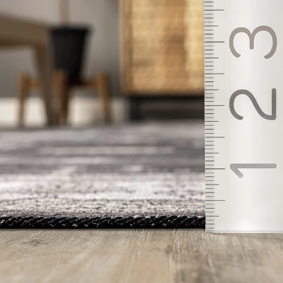 NuLOOM Mollie Machine Washable Traditional Border Area Rug - Image 4